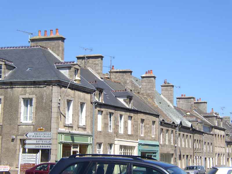 Hausfassaden in Barfleur