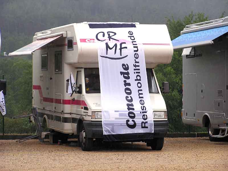 Ein 720 ST zeigt Flagge