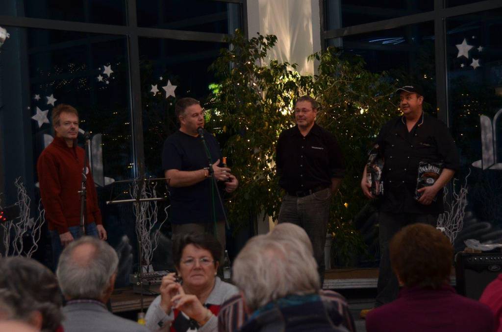 Bei der Begrüßung zum CRMF-Treff